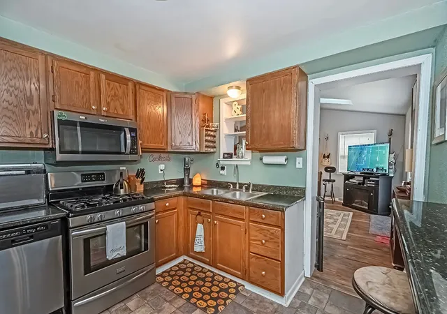Photo 3 of Single family home for sale at 519 Nordeen Dr, West Mifflin, PA 15122 | MLS# 1779512 | Listing updated on 2026-10-20