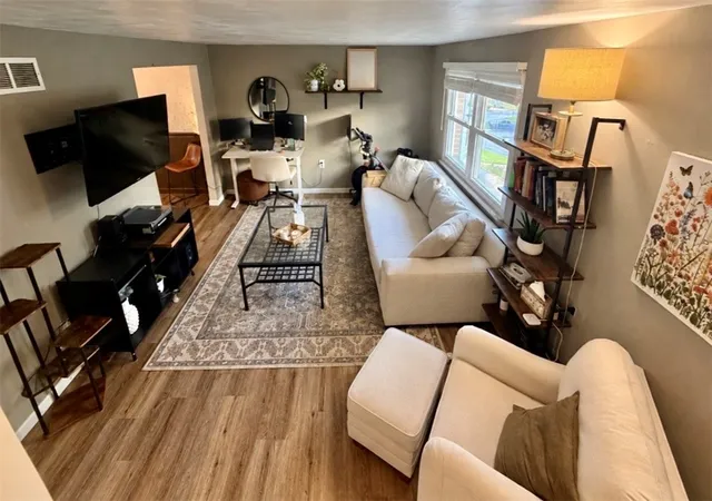 Photo 3 of Townhouse for sale at 804 Anna Ave, West Mifflin, PA 15122 | MLS# 1779500 | Listing updated on 2026-10-18