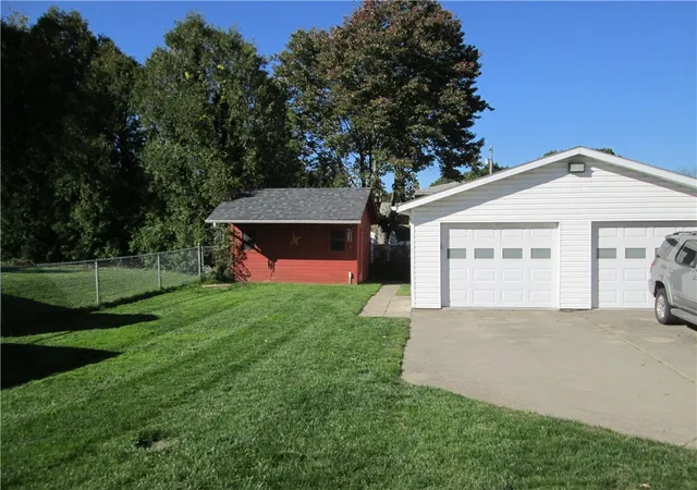 Photo 3 of Single family home for sale at 3005 21 Street Ave, Beaver Falls, PA 15010 | MLS# 1779491 | Listing updated on 2026-10-20