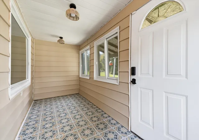 Photo 4 of Single family home for sale at 3717 Balsiger Rd, Vandergrift, PA 15690 | MLS# 1779519 | Listing updated on 2026-10-18