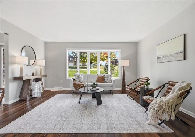 Photo 2 of Single family home for sale at 1206 Oakridge Rd, Mc Donald, PA 15057 | MLS# 1779526 | Listing updated on 2026-10-21