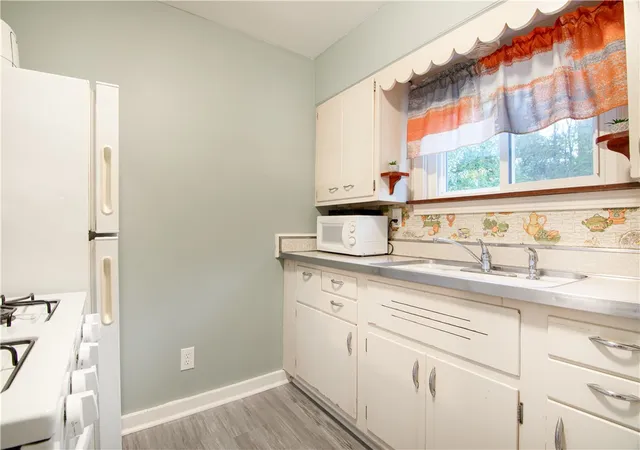 Photo 4 of House for sale at 626 Eau Claire St, City Of But Ne, PA 16001 | MLS# 1779525 | Listing updated on 2026-10-16