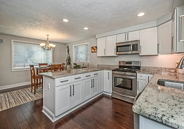 Photo 2 of Single family home for sale at 1318 Barr Ave, Banksville/westwood, PA 15205 | MLS# 1779528 | Listing updated on 2026-10-20