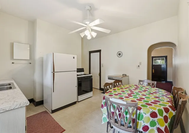 Photo 4 of Sale Pending at 4122 Willow St, Lawrenceville, PA 15201 | MLS# 1779536 | Listing updated on 2026-10-21