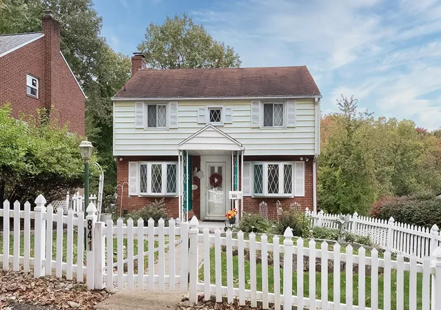 Photo 2 of Single family home for sale at 841 Hawthorne Dr, Blackridge, PA 15235 | MLS# 1779547 | Listing updated on 2026-10-17
