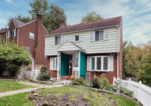 Photo 3 of Single family home for sale at 841 Hawthorne Dr, Blackridge, PA 15235 | MLS# 1779547 | Listing updated on 2026-10-17