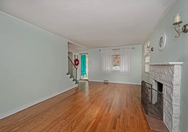 Photo 4 of Single family home for sale at 841 Hawthorne Dr, Blackridge, PA 15235 | MLS# 1779547 | Listing updated on 2026-10-17
