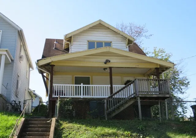 Photo 1 of Single family home for sale at 219 Lookout Ave, Charleroi Boro, PA 15022 | MLS# 1779544 | Listing updated on 2026-10-19