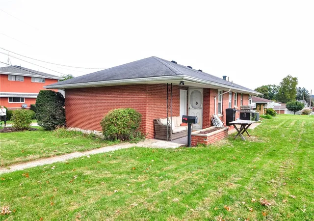 Photo 3 of Single family home for sale at 213 Marston, Belle Vernon, PA 15012 | MLS# 1779574 | Listing updated on 2026-10-16