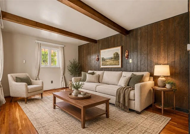 Photo 2 of Single family home for sale at 44 Hollow Hvn Dr, Baldwin Boro, PA 15236 | MLS# 1779527 | Listing updated on 2026-10-18