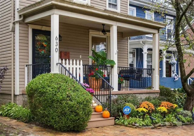 Photo 2 of Single family home for sale at 630 Fountain St, Sewickley, PA 15143 | MLS# 1779545 | Listing updated on 2026-10-19