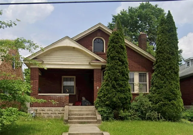 Photo 1 of Single family home for sale at 9 Robertson Pl, Etna, PA 15223 | MLS# 1779592 | Listing updated on 2026-10-28