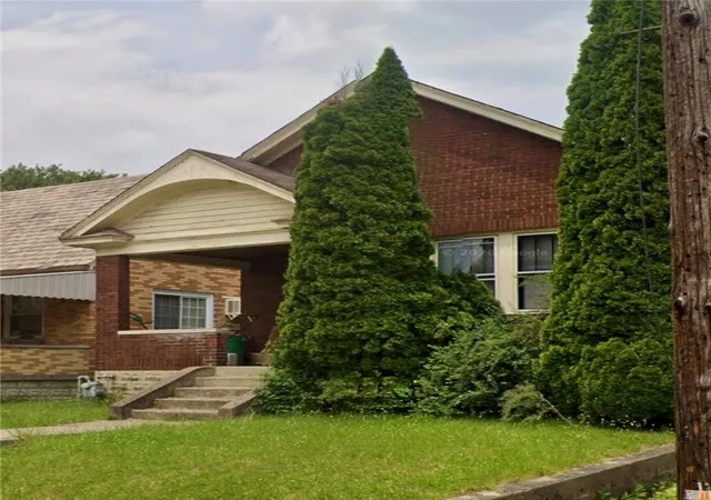 Photo 2 of Single family home for sale at 9 Robertson Pl, Etna, PA 15223 | MLS# 1779592 | Listing updated on 2026-10-28