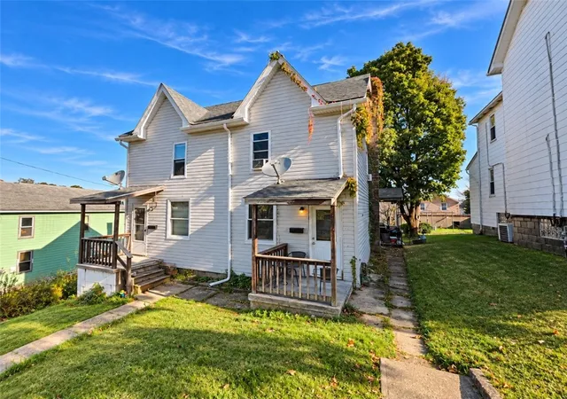 Photo 1 of Multi family home for sale at 206 Holmes St, Vandergrift, PA 15690 | MLS# 1779496 | Listing updated on 2026-10-16
