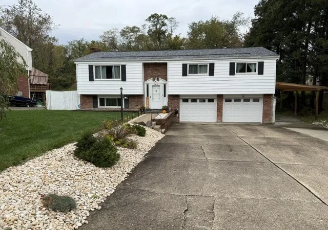 Photo 1 of Single family home for sale at 160 Jamison Ln, Monroeville, PA 15146 | MLS# 1779294 | Listing updated on 2026-10-19