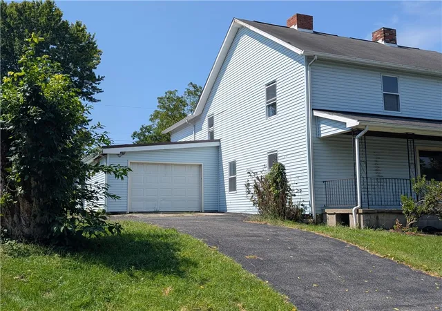 Photo 1 of Single family home for sale at 268 Poker Rd, Mount Pleasant, PA 15666 | MLS# 1779630 | Listing updated on 2026-10-17