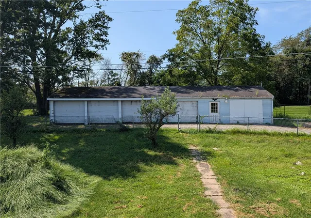 Photo 4 of Single family home for sale at 268 Poker Rd, Mount Pleasant, PA 15666 | MLS# 1779630 | Listing updated on 2026-10-17