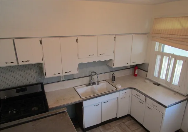 Photo 3 of Single family home for sale at 768 Prindle St, Sharon, PA 16146 | MLS# 1777153 | Listing updated on 2026-10-20