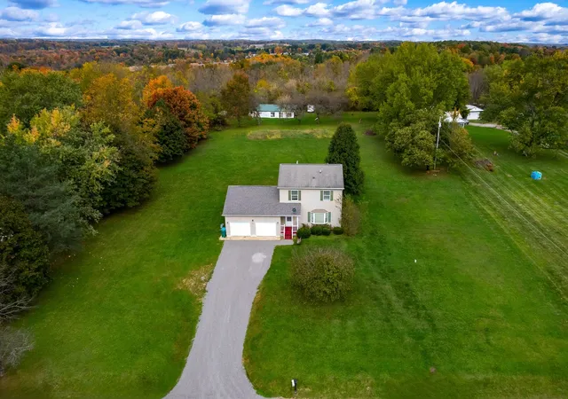 Photo 1 of Single family home for sale at 148 Whipporwill Rd, Butler, PA 16001 | MLS# 1779638 | Listing updated on 2026-10-21