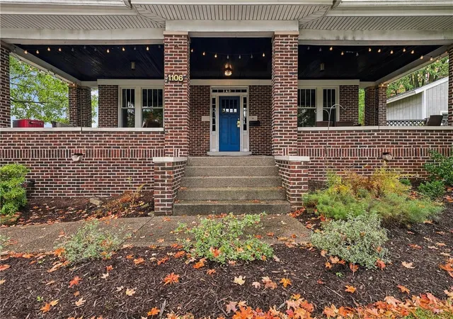 Photo 1 of Single family home for sale at 1106 Cochran Rd, Pittsburgh, PA 15243 | MLS# 1779123 | Listing updated on 2026-10-19