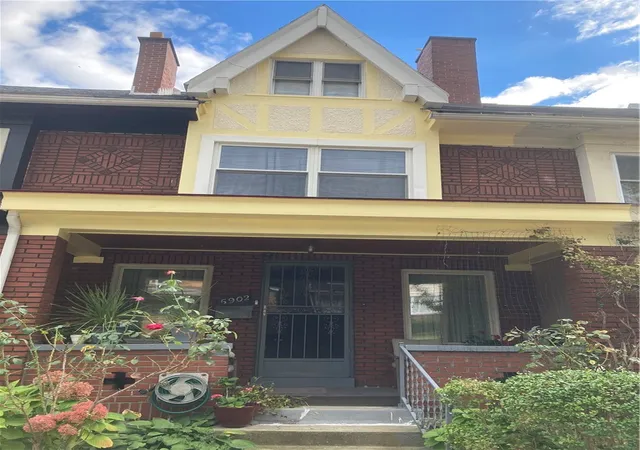 Photo 1 of Single family home for sale at 5902 Nicholson St, Squirrel Hill, PA 15217 | MLS# 1779639 | Listing updated on 2026-10-18