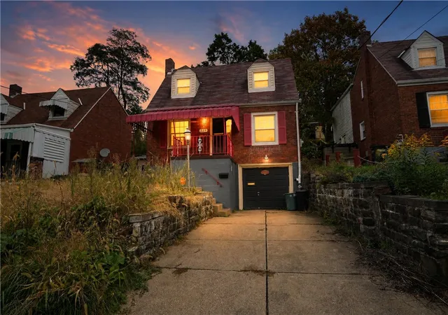 Photo 2 of Single family home for sale at 229 Fordyce St, Bon Air, PA 15210 | MLS# 1777866 | Listing updated on 2026-10-20