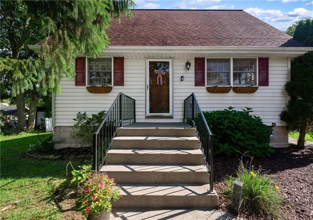 Photo 2 of Single family home for sale at 743 Spring St, Harmony, PA 16037 | MLS# 1779704 | Listing updated on 2026-10-17