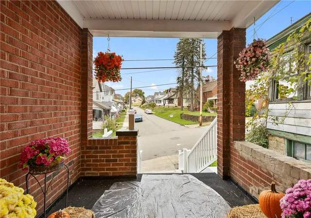 Photo 2 of Single family home for sale at 3402 Orchard St, Mc Keesport, PA 15132 | MLS# 1779665 | Listing updated on 2026-10-17