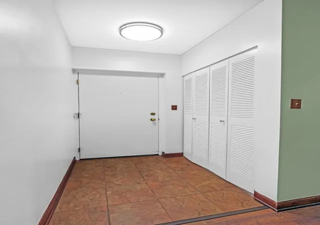 Photo 3 of Condo for sale at 5715 Beacon #507, Squirrel Hill, PA 15217 | MLS# 1779412 | Listing updated on 2026-10-18