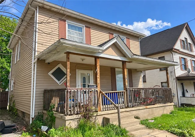 Single family home for sale at 714 Emerson Ave, New Castle, PA 16101 | MLS# 1779632