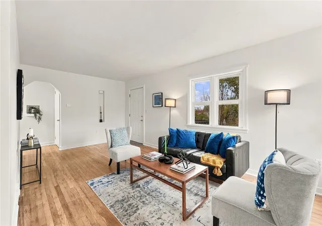 Photo 3 of Single family home for sale at 1701 Bower Hl Rd, Scott Twp, PA 15243 | MLS# 1779466 | Listing updated on 2026-10-21