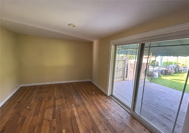 Photo 3 of Townhouse for sale at 1737 Patrick Pl, South Park, PA 15129 | MLS# 1779731 | Listing updated on 2026-10-20