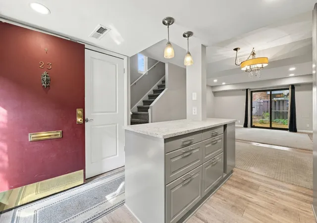 Photo 3 of House for sale at 23 Foster Sq, Central North Side, PA 15212 | MLS# 1779732 | Listing updated on 2026-10-18