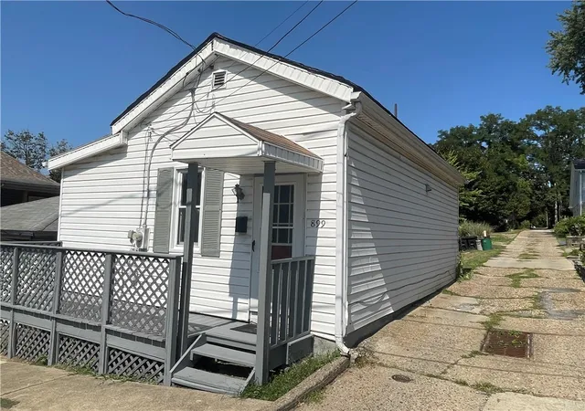 Photo 1 of Single family home for sale at 899 9th Street, Ambridge, PA 15003 | MLS# 1779539 | Listing updated on 2026-10-19