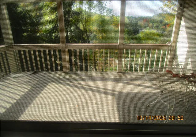 Photo 4 of Single family home for sale at 621 Springdale Dr, Pittsburgh, PA 15235 | MLS# 1779713 | Listing updated on 2026-10-19