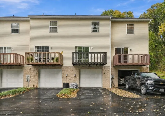 Photo 1 of Condo for sale at 836 Mount Pleasant Rd, Hempfield Twp, PA 15601 | MLS# 1779649 | Listing updated on 2026-10-20