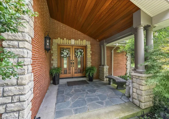 Photo 2 of Single family home for sale at 136 South Dr, Fox Chapel, PA 15238 | MLS# 1779797 | Listing updated on 2026-10-20