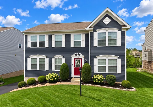 Single family home for sale at 127 Dutch Crk Dr, Jackson Twp, PA 16063 | MLS# 1779801