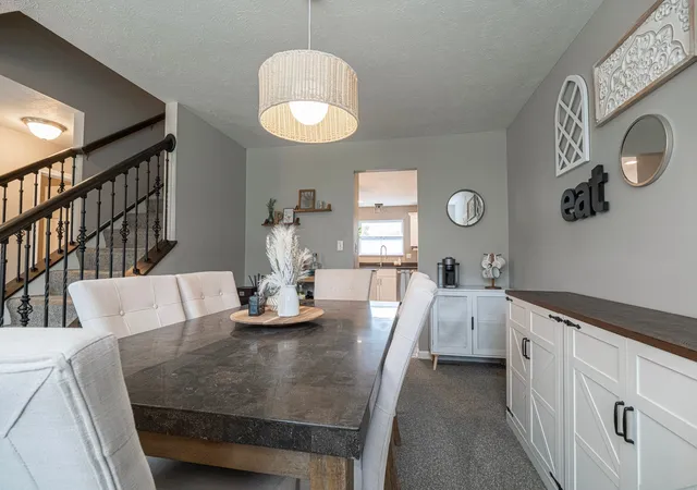 Photo 3 of Single family home for sale at 127 Dutch Crk Dr, Jackson Twp, PA 16063 | MLS# 1779801 | Listing updated on 2026-10-20