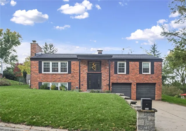 Photo 1 of Single family home for sale at 511 Hudderford Rd, Ross Twp, PA 15237 | MLS# 1779643 | Listing updated on 2026-10-19