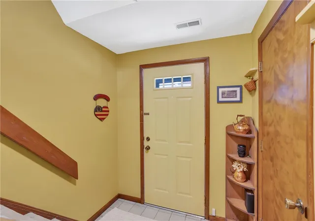 Photo 3 of Townhouse for sale at 114 Longfellow Ct, Swissvale, PA 15218 | MLS# 1779708 | Listing updated on 2026-10-19