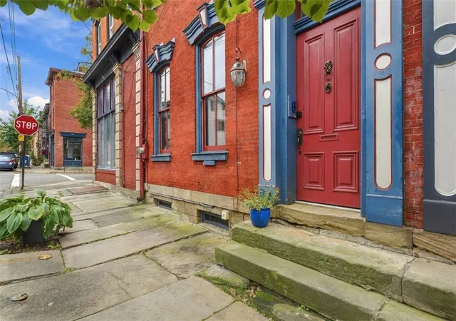 Photo 2 of Single family home for sale at 603 N Taylor Ave, Central North Side, PA 15212 | MLS# 1779147 | Listing updated on 2026-10-19