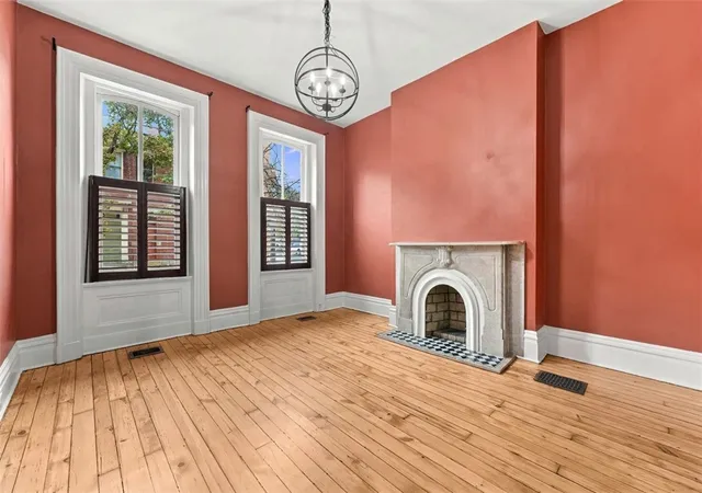 Photo 4 of Single family home for sale at 603 N Taylor Ave, Central North Side, PA 15212 | MLS# 1779147 | Listing updated on 2026-10-19