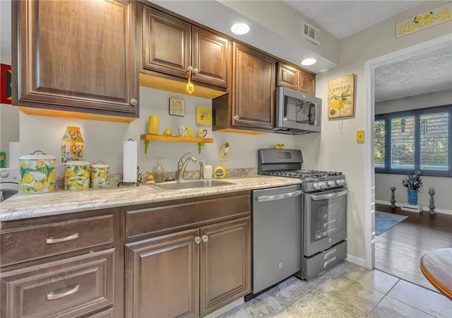Photo 3 of Single family home for sale at 160 Neville Rd, Brighton Twp, PA 15009 | MLS# 1779832 | Listing updated on 2026-10-19