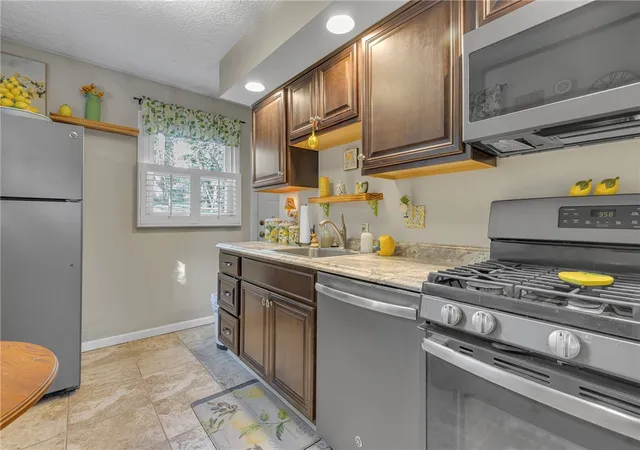 Photo 4 of Single family home for sale at 160 Neville Rd, Brighton Twp, PA 15009 | MLS# 1779832 | Listing updated on 2026-10-19
