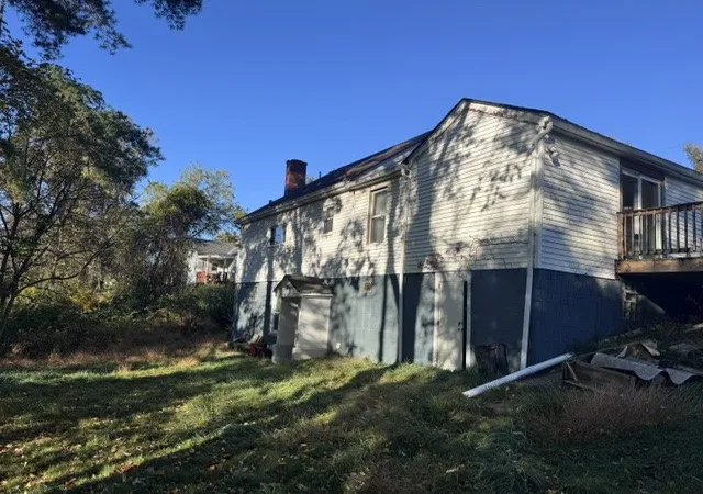 Photo 3 of Single family home for sale at 8060 Aber Rd, Verona, PA 15147 | MLS# 1779861 | Listing updated on 2026-10-19