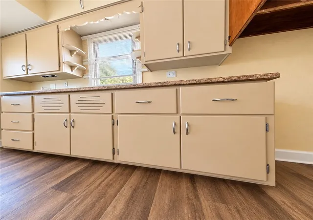 Photo 4 of Single family home for sale at 1395 Leishman Ave, New Kensington, PA 15068 | MLS# 1779885 | Listing updated on 2026-10-20