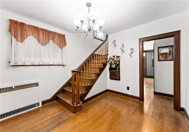 Photo 4 of Single family home for sale at 162 Spencer Ave, Pittsburgh, PA 15227 | MLS# 1779908 | Listing updated on 2026-10-20