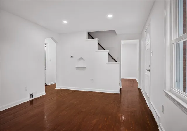 Photo 3 of Single family home for sale at 2760 Glenny Ln, West Mifflin, PA 15122 | MLS# 1779810 | Listing updated on 2026-10-20