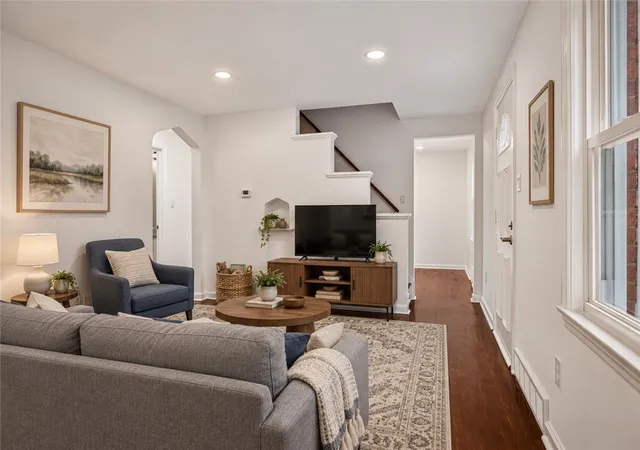 Photo 4 of Single family home for sale at 2760 Glenny Ln, West Mifflin, PA 15122 | MLS# 1779810 | Listing updated on 2026-10-20